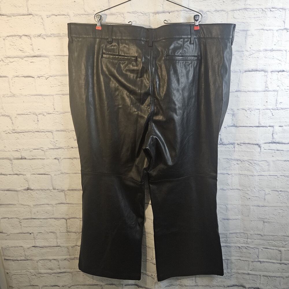Torrid Faux Leather Women's Pintuck Trouser Size 28S Black NWT Hi-Rise Plus Size - Picture 3 of 6